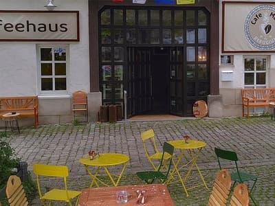 Coffee House - Photo 5