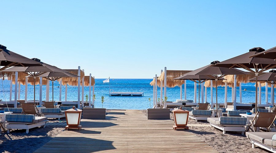 Ammades Seaside Restaurant & Bar