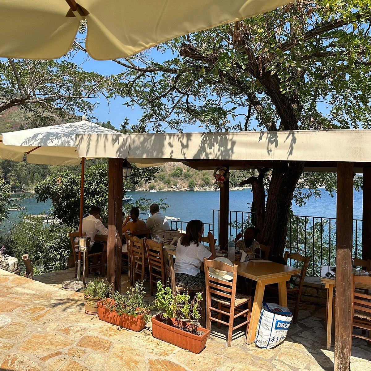 Taverna Kouloura