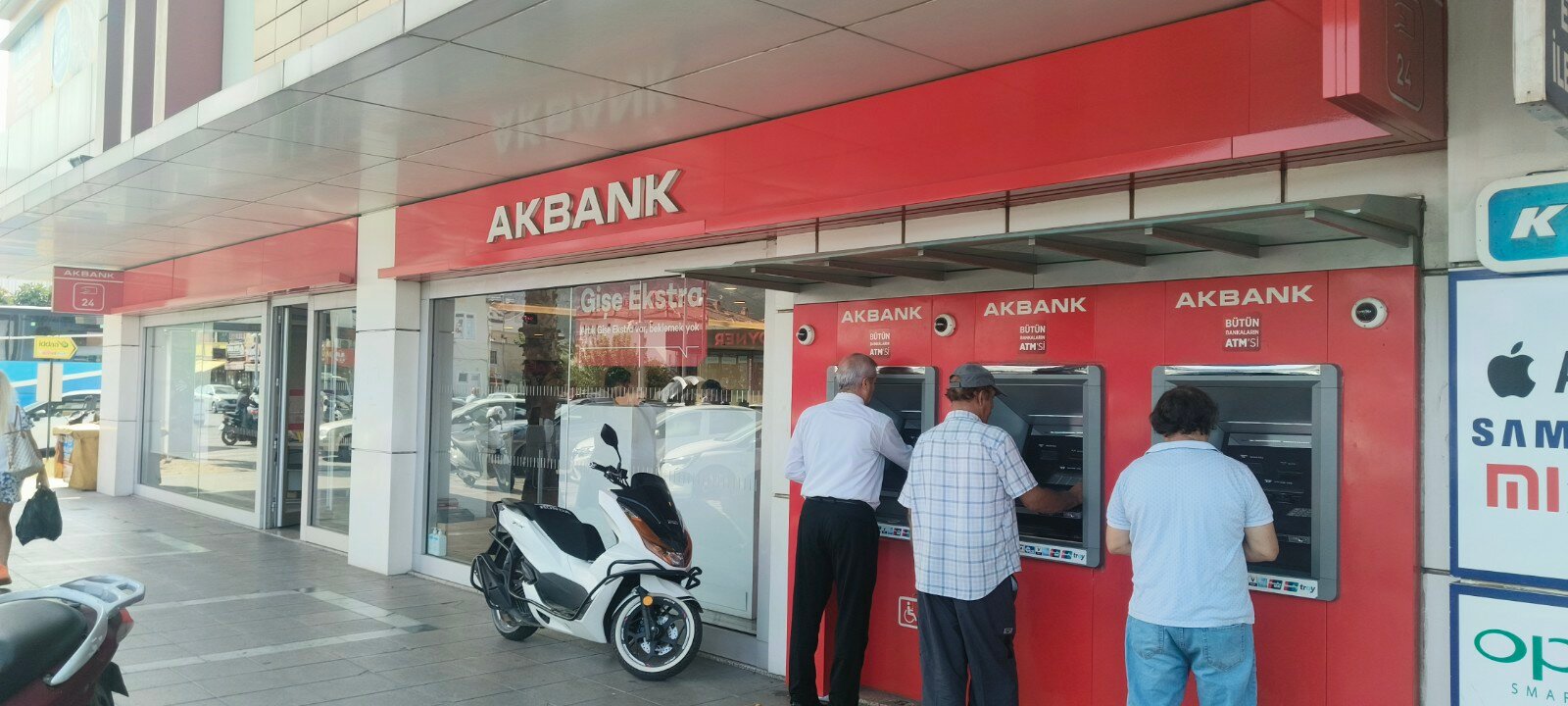 Akbank
