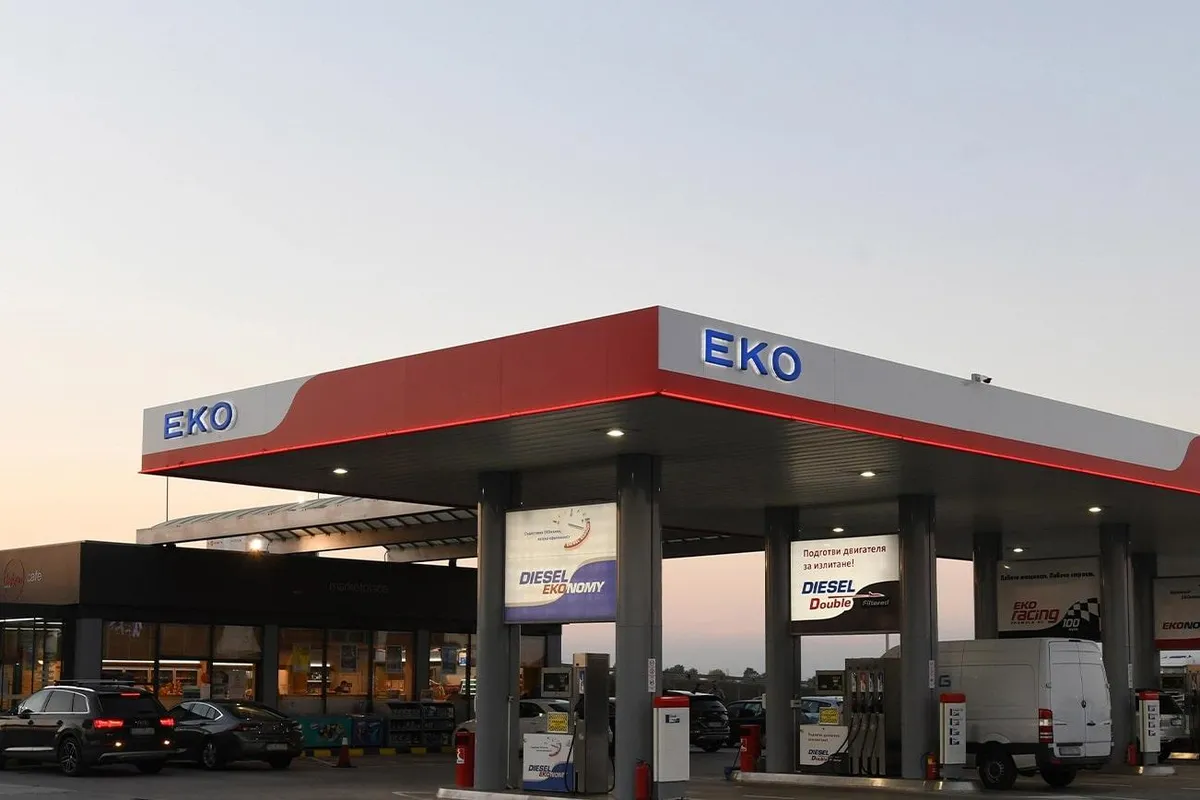 Eko Petrol - Škver - Photo 1