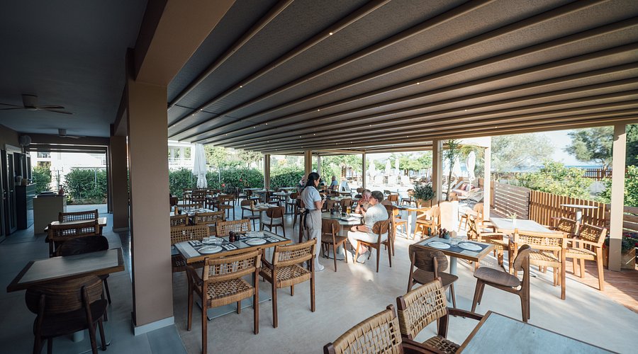 Armyra Beach Bar - Photo 2