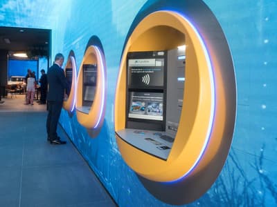 CaixaBank - Photo 1
