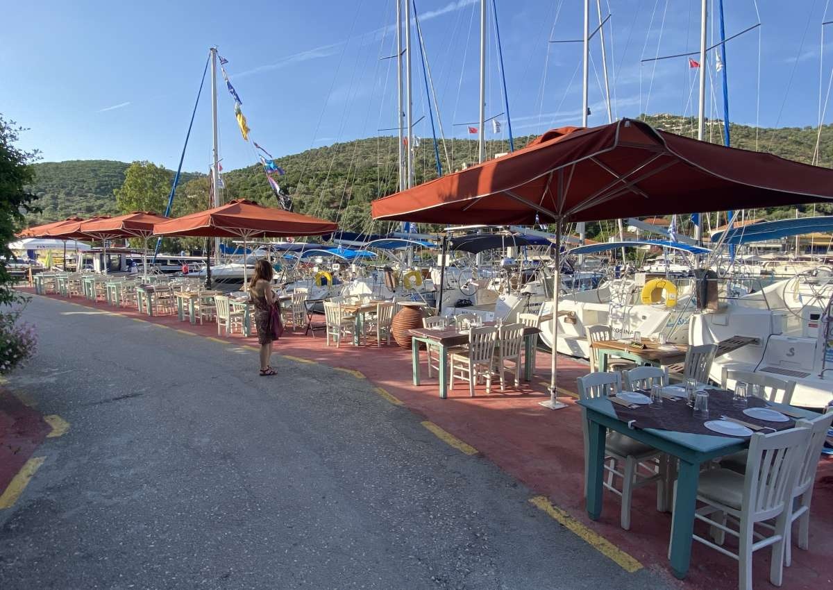 Taverna Stavros - Photo 3