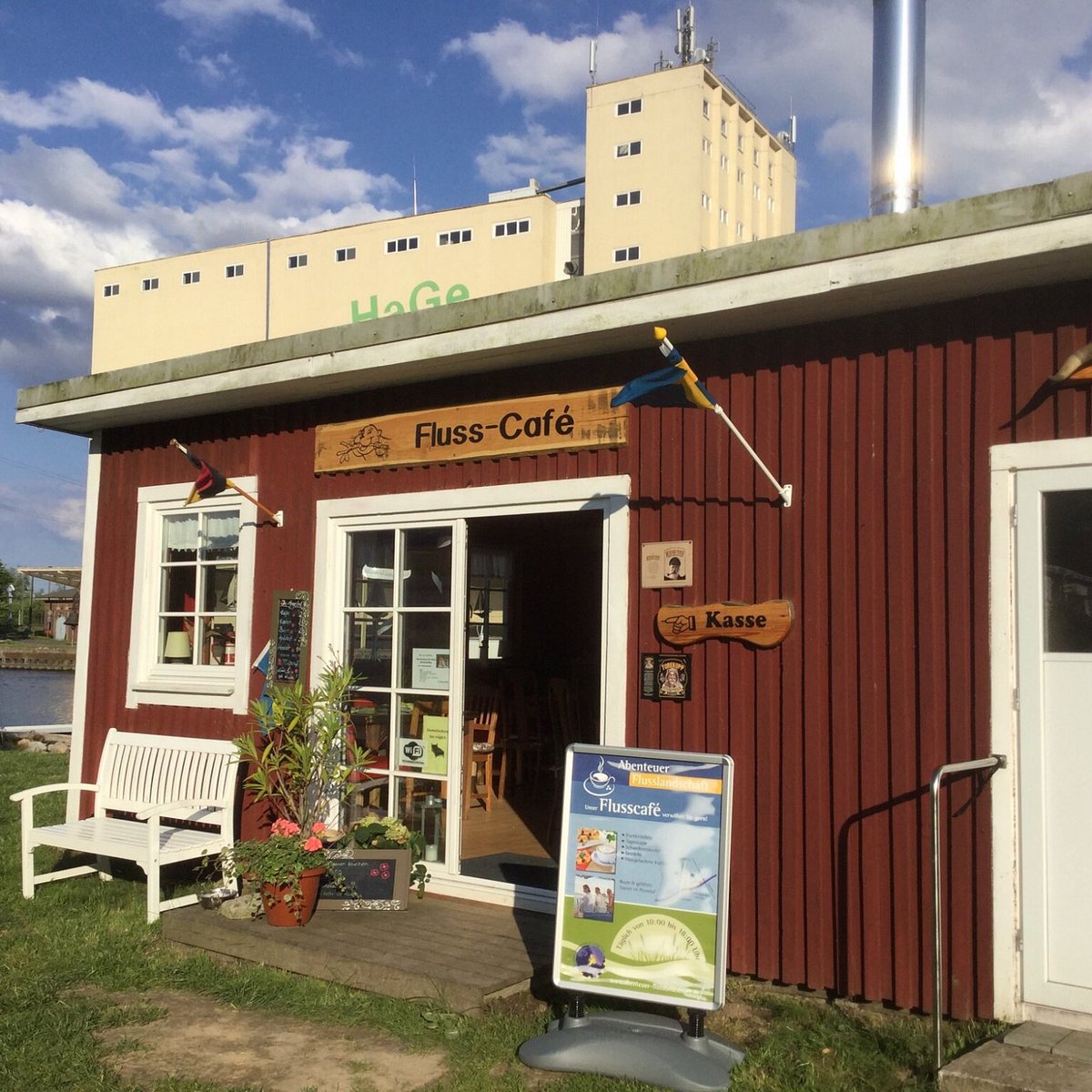 Flußcafé