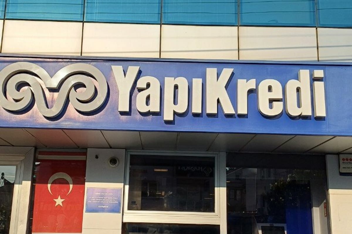Yapı Kredi Bank - Photo 1