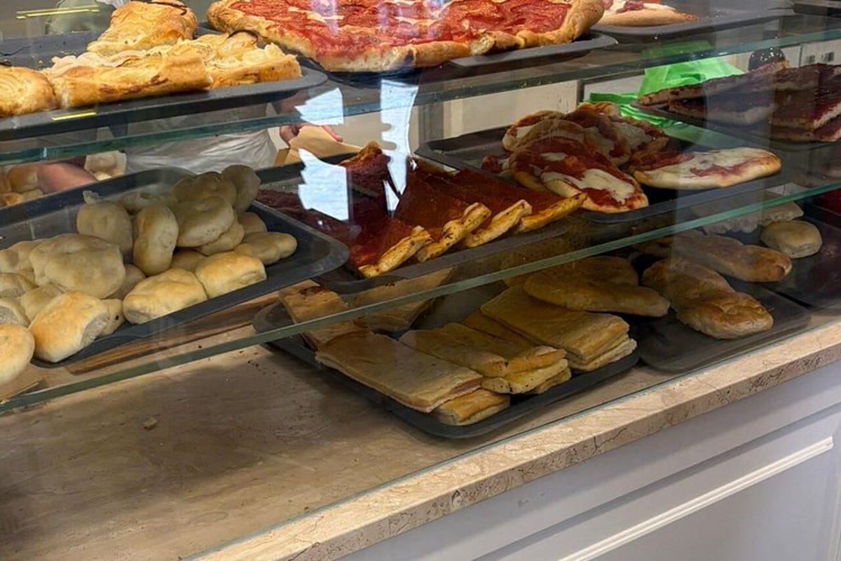 La Madia Bakery - Photo 1