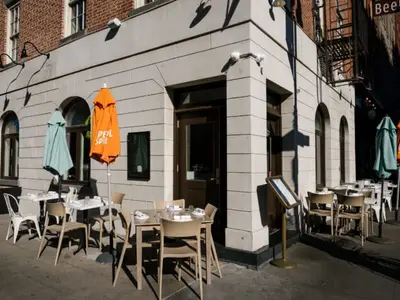 Port Tavern - Photo 2