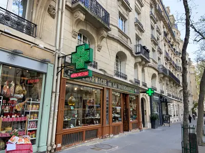 Bourrust Pharmacy - Photo 3