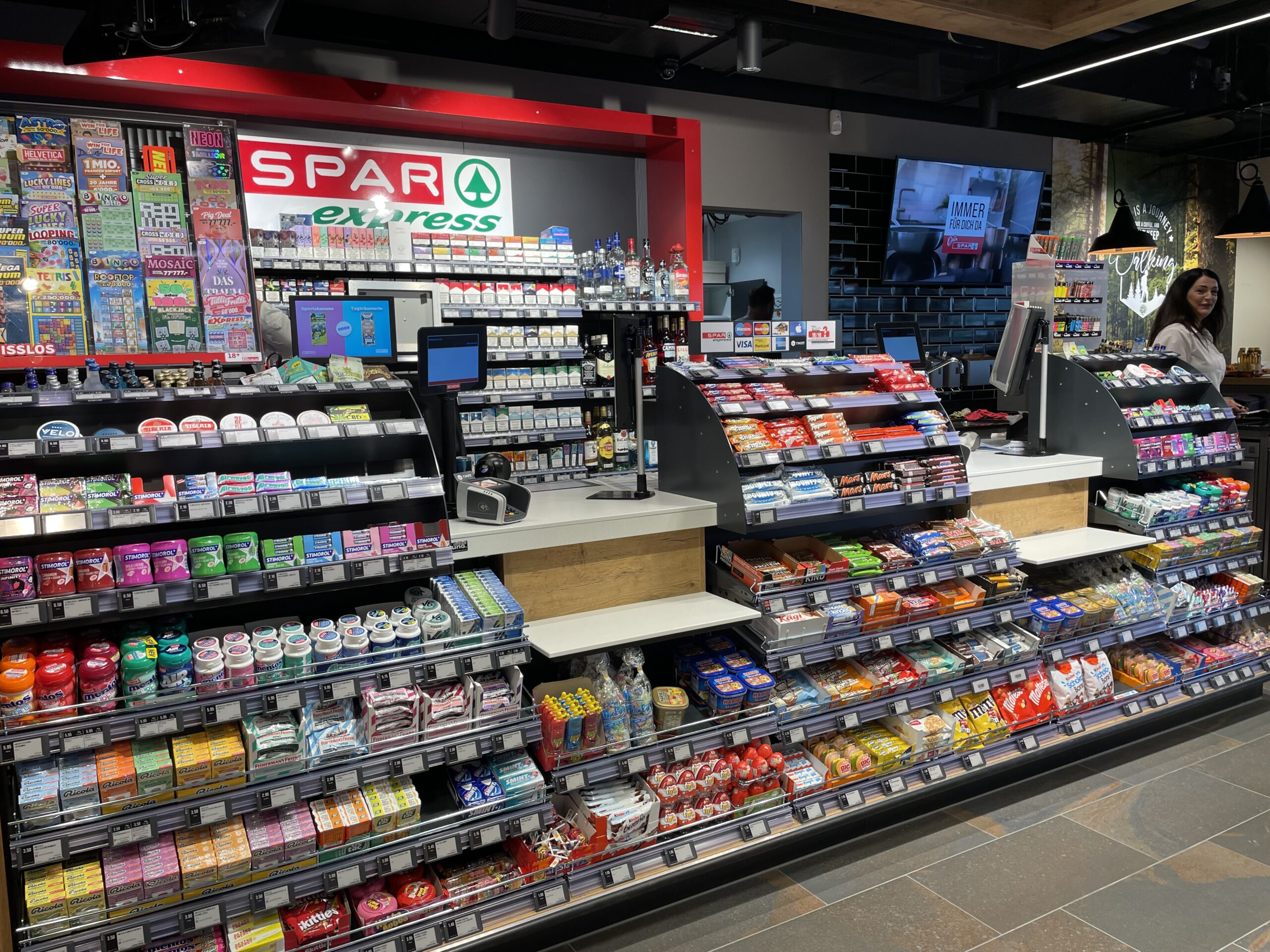 Spar - Photo 2