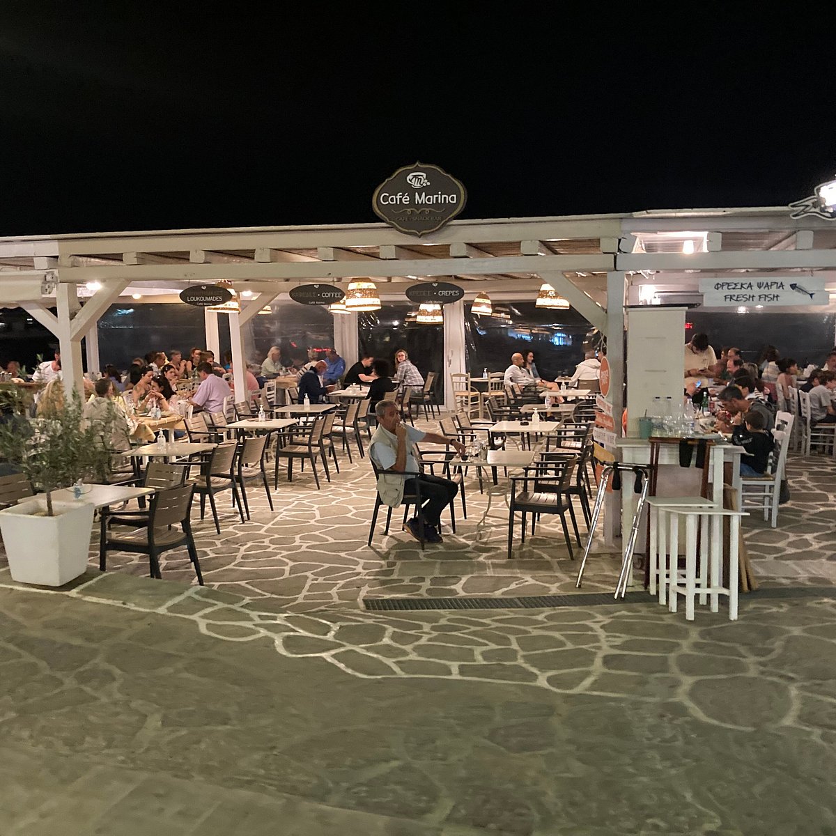 Marina Café