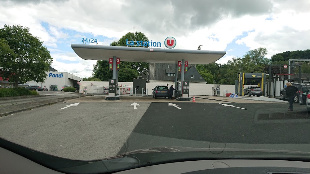 Station U