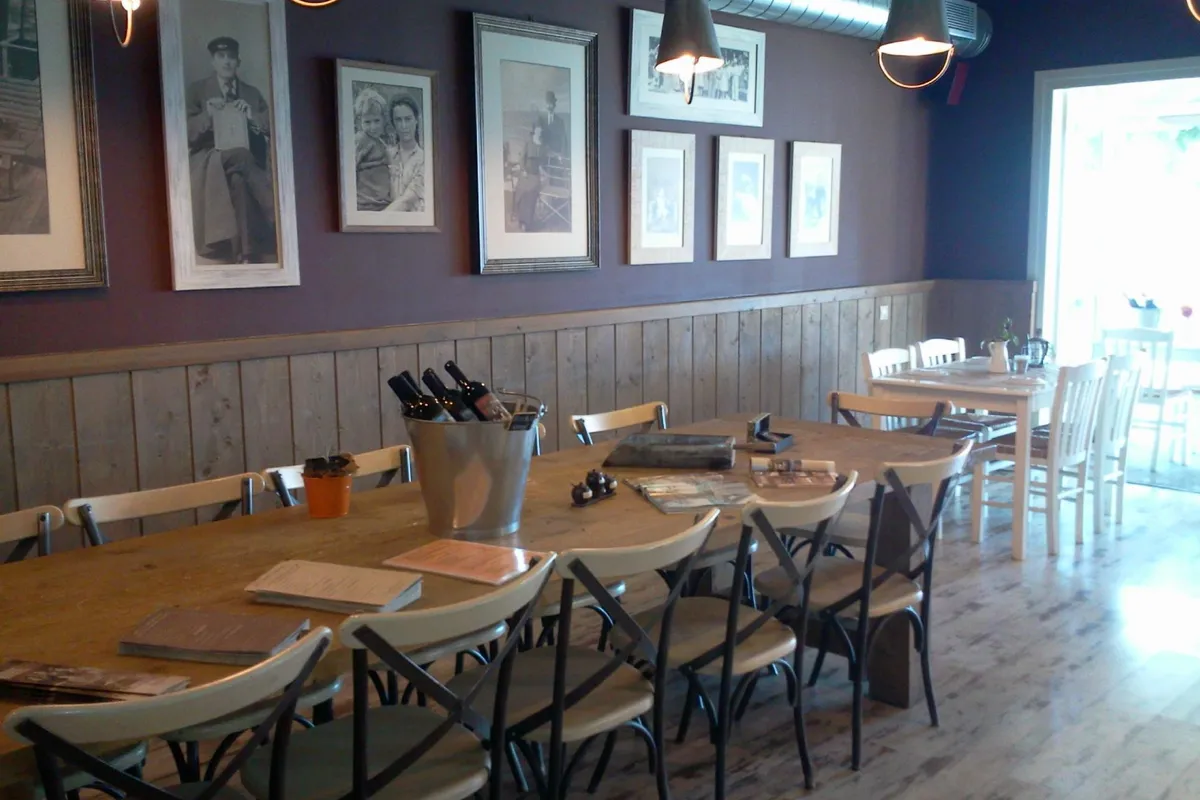 Themis Ristorante - Photo 1