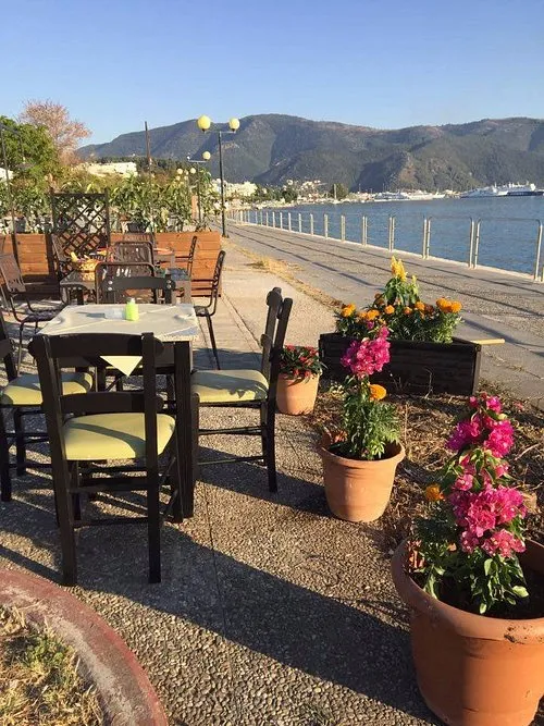 Psitoupoli Snack - Bar - Grill - Photo 2