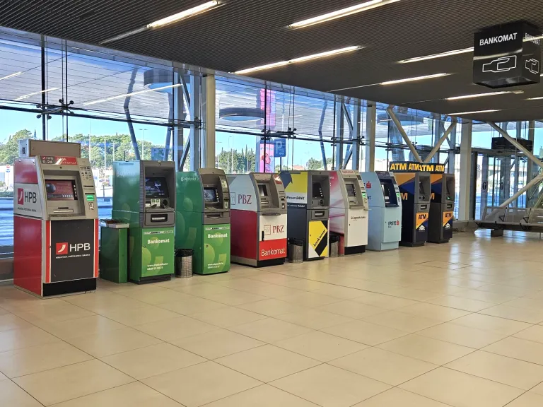 Croatian Postal Bank - Photo 1