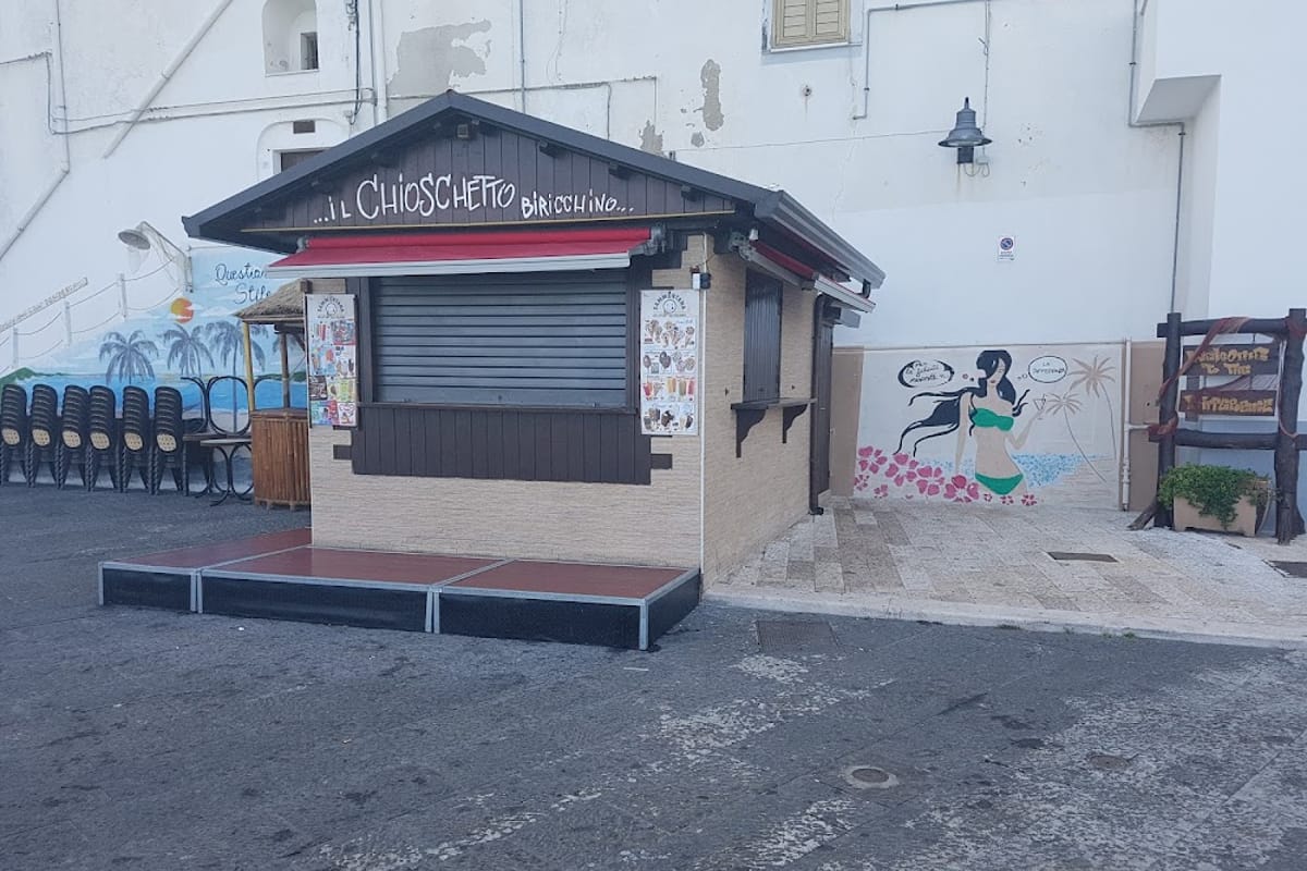 The Little Mischievous Kiosk - Photo 1