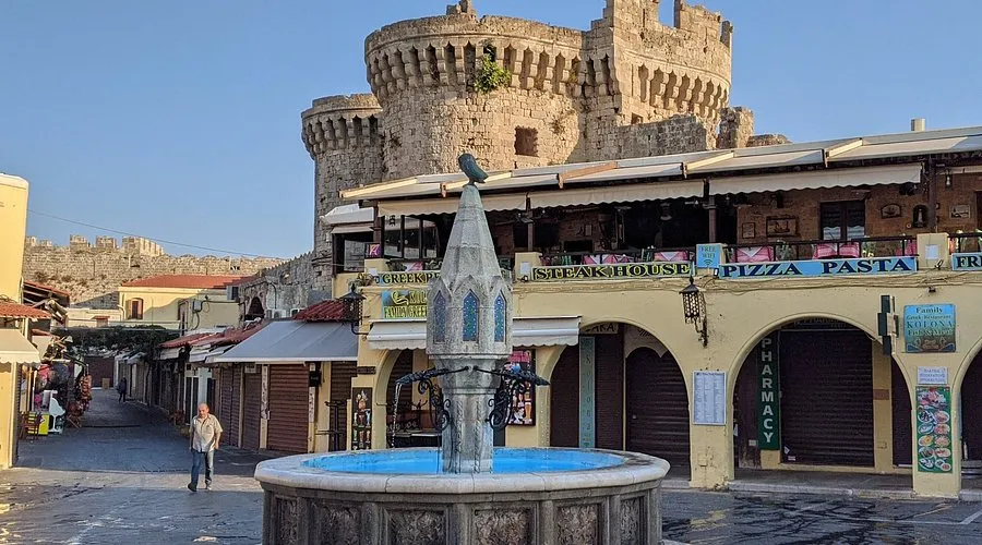 Ιπποτών - Photo 2