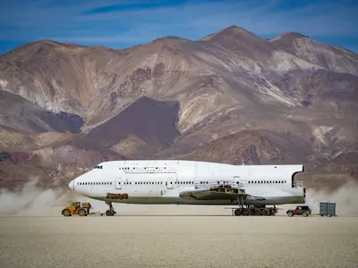 Boeing 747 - Photo 3