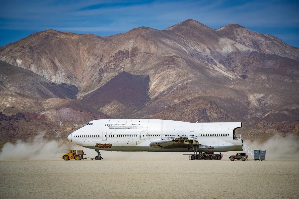 Boeing 747 - Photo 3