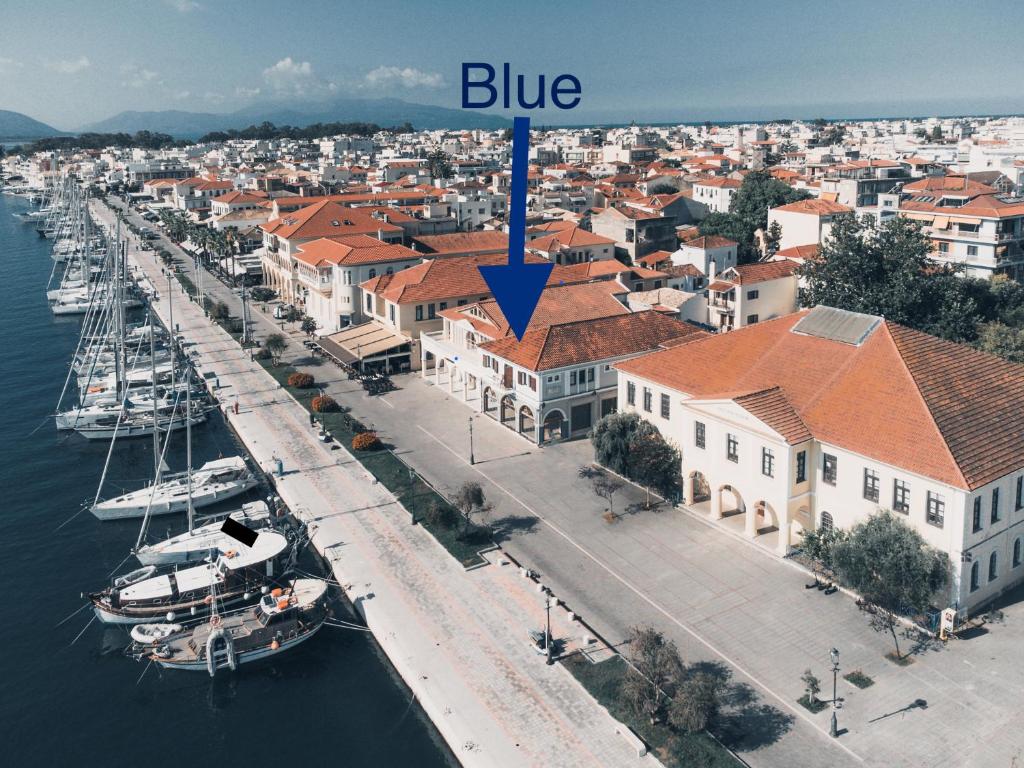 Blue Luxury Suites - Photo 1