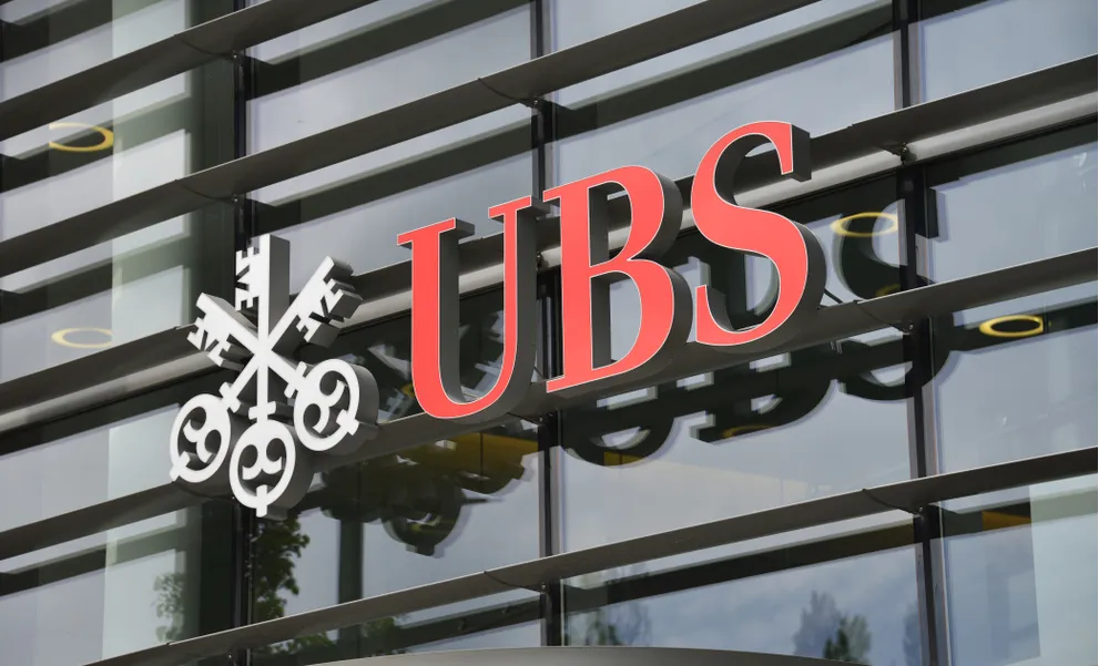 UBS - Photo 5