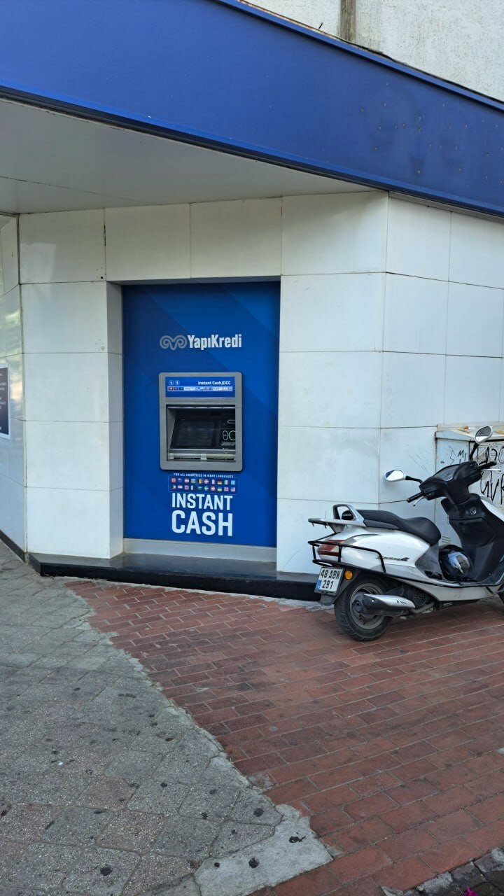Yapı Kredi Bank - Photo 2