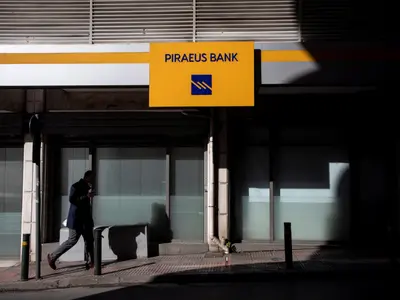 Alpha Bank - Photo 2