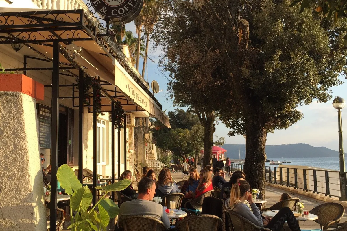 Žalo Beach Bar & Restaurant