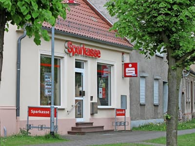 Central Brandenburg Savings Bank - Photo 3