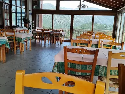 Panorama Hotel - Photo 2