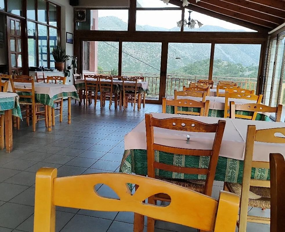 Panorama Hotel - Photo 2