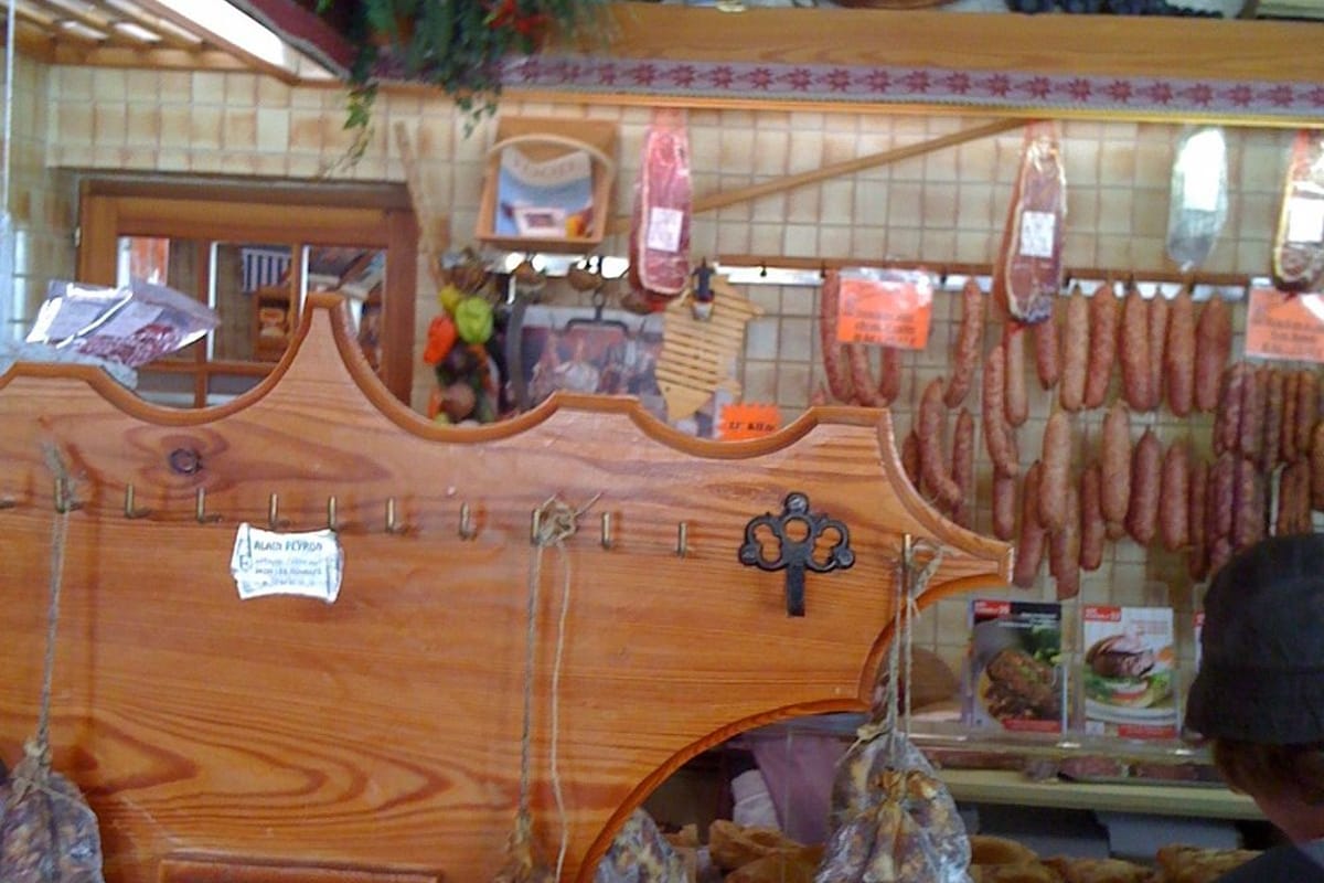 Fournier's Grocery & Butcher - Photo 2