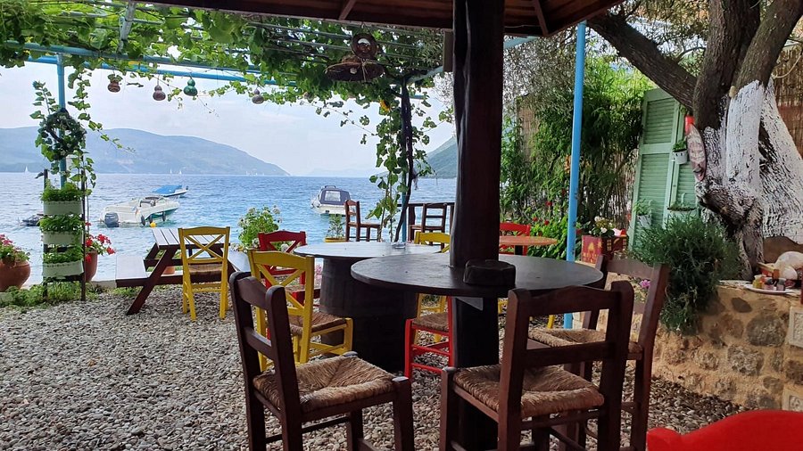Spyros & Maria's Cantina - Photo 1