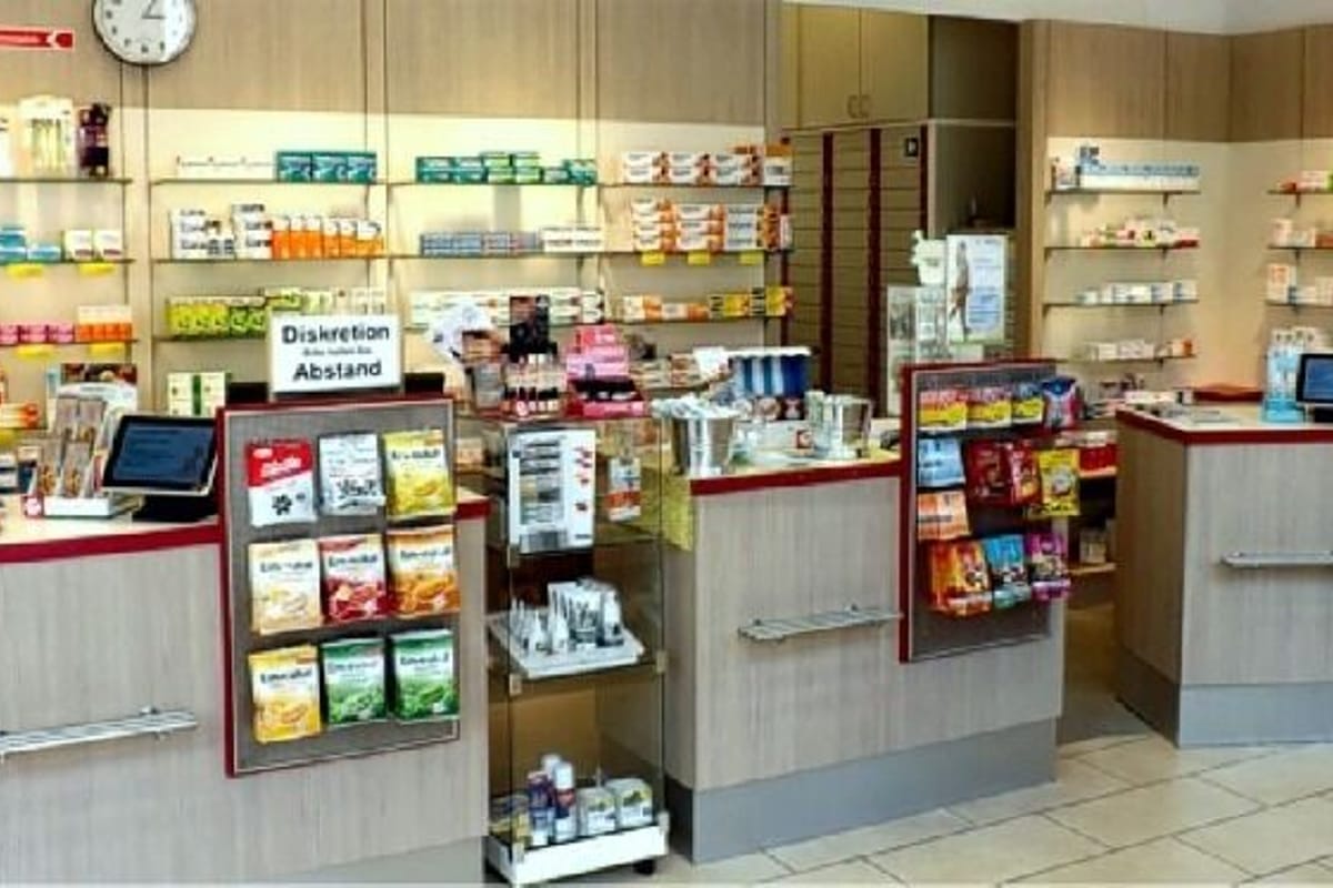 Hufeland Pharmacy - Photo 4