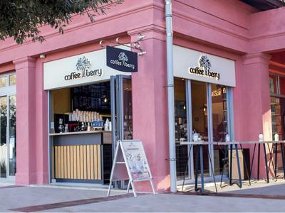 Coffee Berry - Photo 4
