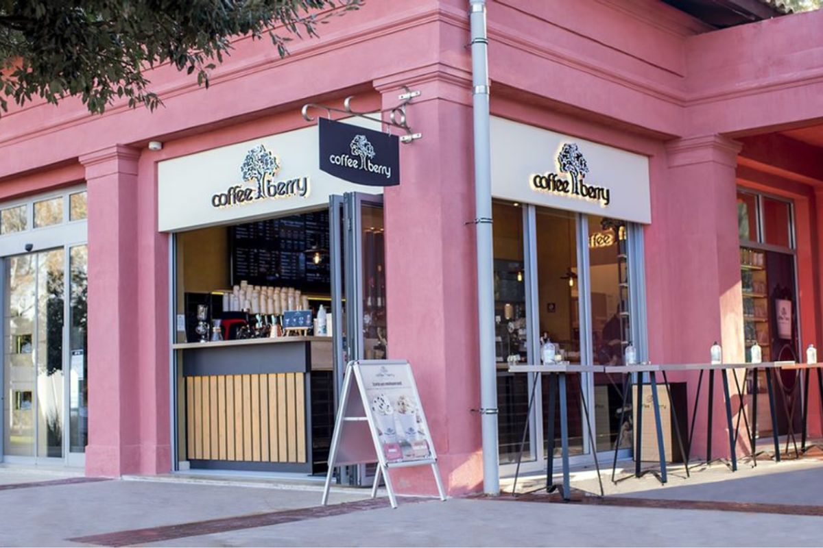 Coffee Berry - Photo 4