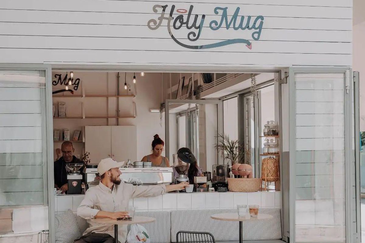 Holy Mug - Photo 3