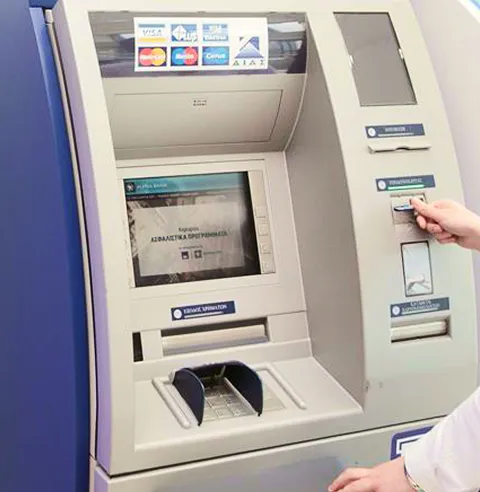Alpha Bank - Photo 3