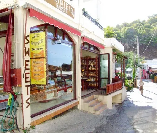 Dourountakis Bakery - Photo 3