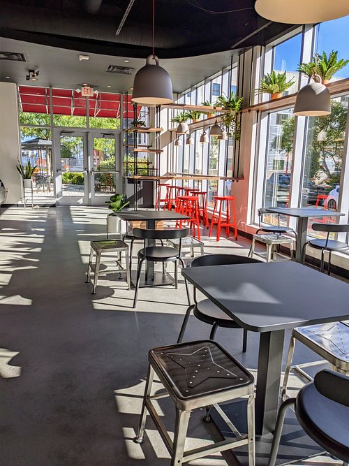 Richie’s Cafe