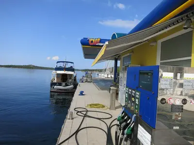 Adria Oil Fuel Station - Photo 2