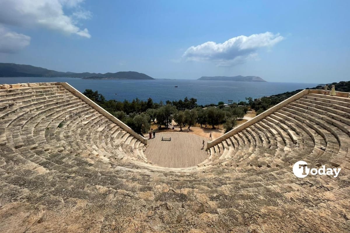 Antiphellos Ancient Theatre - Photo 2