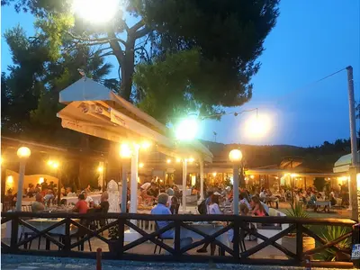 Panos Fish Tavern - Photo 3